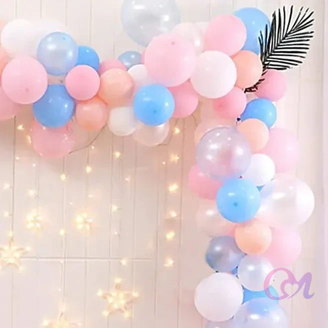 Dreamy Balloon Garland Decor image 2